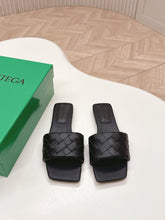 China Replica Bottega Veneta Women Shoes 108usd Only